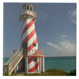 バハマ諸島 グランドバハマ島 東側: 町 タイル