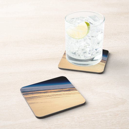 バハ・カリフォルニアの海岸沖の公転の夕日 コースター (右側)