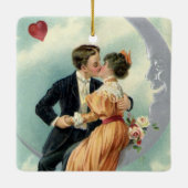 バビクトリアンレンタインデーヴィンテージキスオンザムーン セラミックオーナメント (裏面)