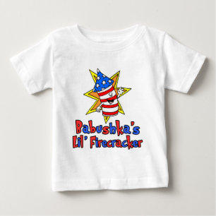 バブシュカの小さな爆竹 ベビーTシャツ