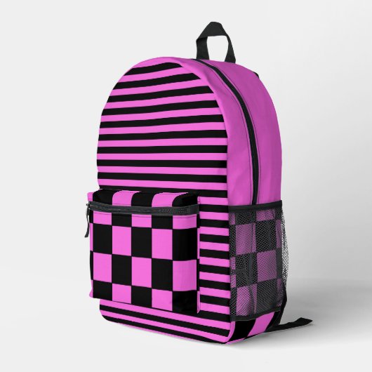 バブルガムピンクブラック市松模様にヴィンテージとストライプの プリントバックパック (裏面右端)
