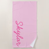 バブルガムピンクホットピンクカスタム色の名前 ビーチタオル (正面)
