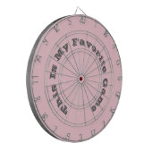 バブルガムピンク プレティー アンド ヤミー ソリッド カラー ダーツボード (正面左)