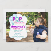 バブルガールポップ・アートのフォトバースデーパーティーの招待 招待状 (正面)