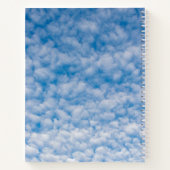 バブルマンマタス雲ブルースカイ自然写真 ノートブック (裏面)
