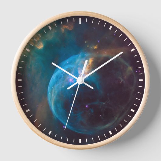 バブル星雲、Ngc 7635。 壁時計 (正面)