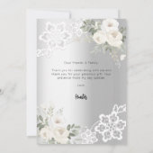 バプテスシルバーホワイトフローラレースサンキューカード 招待状 (裏面)
