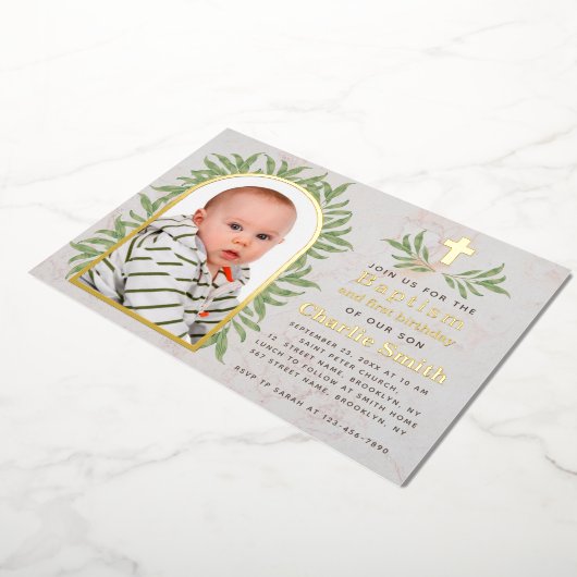 バプテスファースト誕生日フォトグリーンリー金ゴールドアーチ 箔招待状 (回転した状態)