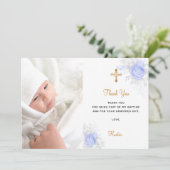 バプテスブルー花模様写真金ゴールド男の子サンキューカード 招待状 (スタンド正面)
