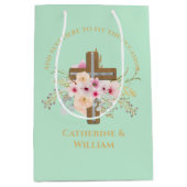 バプテパーソナライズされたィス&《キリスト教》洗礼式や命名式フローラクロス ミディアムペーパーバッグ (正面)