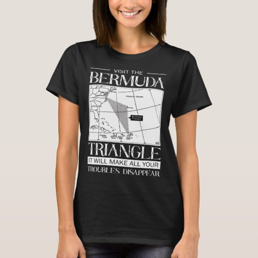 バミューダ三角地帯の水の三角形に海 Tシャツ (正面)