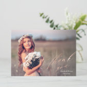 バラかわいらし金ゴールドスクリプト写真卒業ありがとう サンキューカード (スタンド正面)