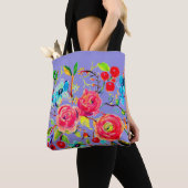 バラとさくらんぼの花びら トートバッグ (クローズアップ)