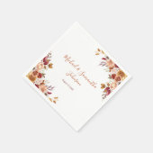 バラとキクのレトロモダンな秋の結婚式 スタンダードカクテルナプキン (角)