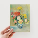 バラとダリアの花瓶 |ルノアール ポストカード<br><div class="desc">バラとダリアの花瓶 |花瓶デバラとダリア |印象派のフランスのアーティスト、ピエール・アウグスト・ルノアールによるオリジナルのアートワーク（1841年～1919年）。アート素晴らしは絵画、花瓶の中で赤、ピンク、黄色の花々の静寂を描いている。デザインツールを使用してイメージのカスタム文字を追加したり、イメージをカスタマイズする。</div>