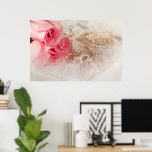 バラと真珠に羽のポスター ポスター (ホームオフィス)