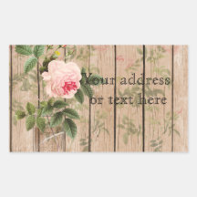 バラのオーリンズベージュ色メイスンジャールとダフォディルス