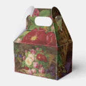 バラのピースが蝶と森の床で フェイバーボックス (正面サイド)