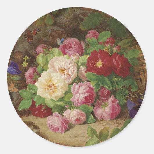 バラのピースが蝶と森の床で ラウンドシール (正面)