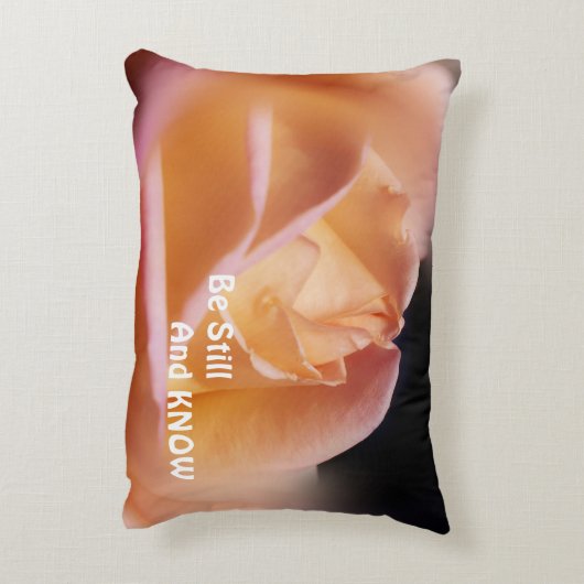 バラの存在と知り感動的引用文 アクセントクッション (裏面(縦))