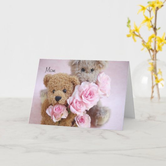 バラの母の日カードを握っている2つのテディー・ベア カード (黄色い花)