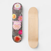 バラの花と木の樹皮スケートボード スケートボード (正面)