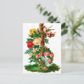 バラの花束が付いたアンティークの木製クロス ポストカード (スタンド正面)