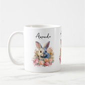 バラの花輪を付けたうさぎ かわいい コーヒーマグカップ (左)