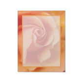 バラの花/アプリコットピーチ/クローズアップ写真 ノートパッド (回転)