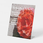 バラの間のイバラ 台座サイン (正面)