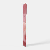 バラはバラ – ピンクの背景にピンクのローズ iPhone 15ケース (右側面)