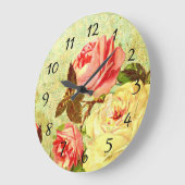 バラはピンクと黄色のみすぼらしいシックなヴィンテージ ラージ壁時計 (傾斜)