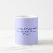 バラは赤いです、バイオレットです唇が…回すBlueIf コーヒーマグカップ (中央)