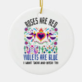 バラは赤で可愛パターン（の模様が）あるいメキシコの美術博士 セラミックオーナメント (正面)