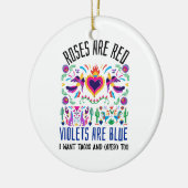 バラは赤で可愛パターン（の模様が）あるいメキシコの美術博士 セラミックオーナメント (左)