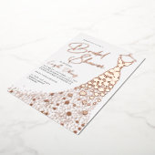 バラエレガントゴールドフォイルドレスモダンブライダルシャワー 箔招待状 (回転した状態)