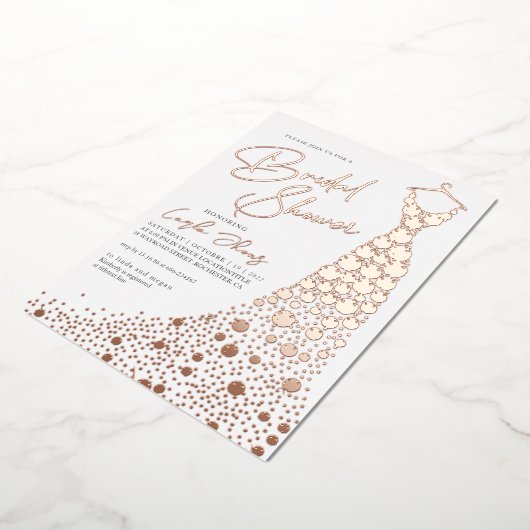 バラエレガントゴールドフォイルドレスモダンブライダルシャワー 箔招待状 (回転した状態)