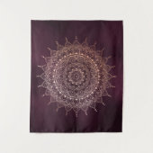 バラエレガント金ゴールドオンブルゴーニュフローラヘナマンダラ タペストリー (正面)