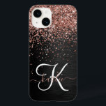 バラカスタム金ゴールドグリッターブラックスパークルモノグラム Case-Mate iPhone 14ケース<br><div class="desc">ブラックのブラシ付きエレガントメタリック背景にバラ金ゴールドグリッターを搭載したかわいらしトレンディー電話ケーきらめくスのデザインを簡単にパーソナライズする。</div>