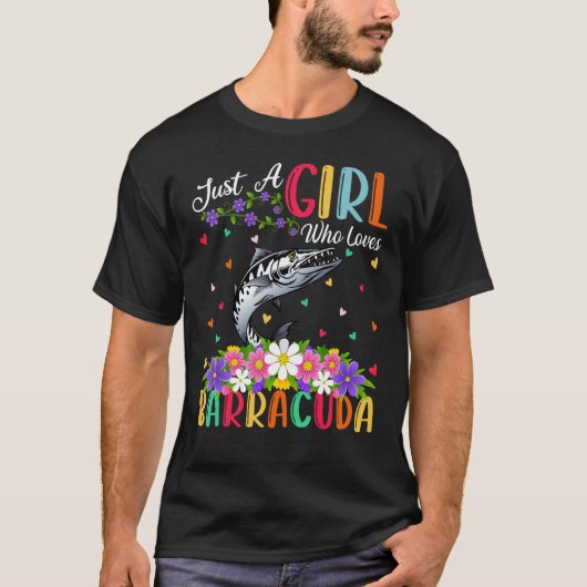バラクーダを愛する女の子 Tシャツ (正面)