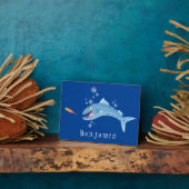 バラクーダフィッシュ空腹魚釣り漫画イラストレーション フォトプラーク (側面)