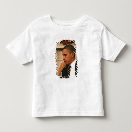バラク・オバマ大統領が考える トドラーTシャツ (正面)