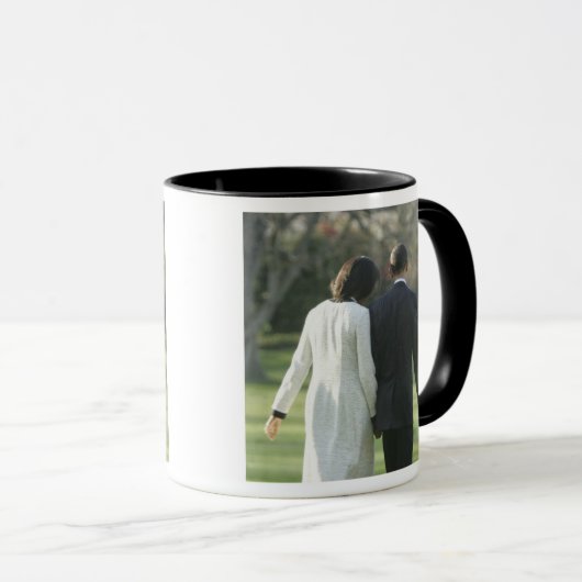 バラック・オバマ大統領およびミシェール最初女性 マグカップ (正面右)