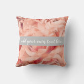 バラピンクとグレー独自の文字を追加 クッション (裏面)