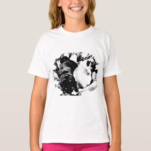 バランスのとれた静けさ、双子の犬 Tシャツ (正面)