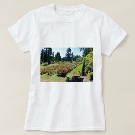 バラ園、ポートランド、オレゴンの写真 Tシャツ (デザイン正面)