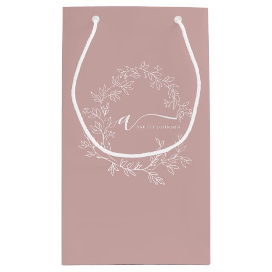 バラ色のほのかなピンクのモダンなスクリプトの女の子らしいイニシャルネーム スモールペーパーバッグ (裏面)