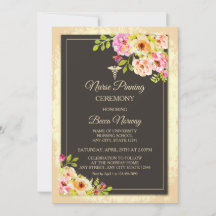 バラ色の花の看護師 ピニング式