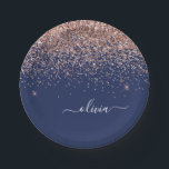 バラ色ピンク ローズゴールド ネイビーブルー グリッター モノグラム ペーパープレート<br><div class="desc">ローズゴールド - バラ色ピンクとネイビーブルーのスパークルグリッター モノグラム 名前とイニシャル パーティプレート。豪華で洗練されたスタイルを愛する人への、16歳の誕生日、結婚式、結婚前のお祝い、結婚記念日、ベビーシャワー、独身最後のパーティのギフトに最適。</div>