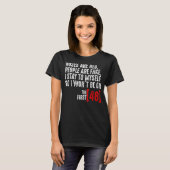 バラ赤い人は偽の私は自分自身に滞在 Tシャツ (正面フル)